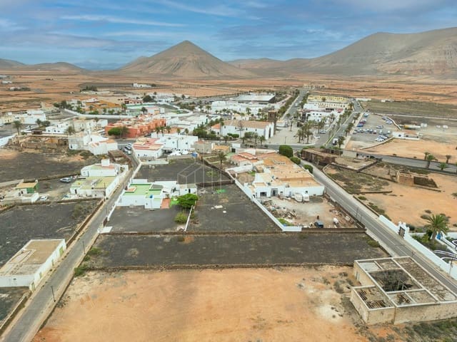 Byggegrund til salg i La Oliva - € 300.000 (Ref: 9036321)