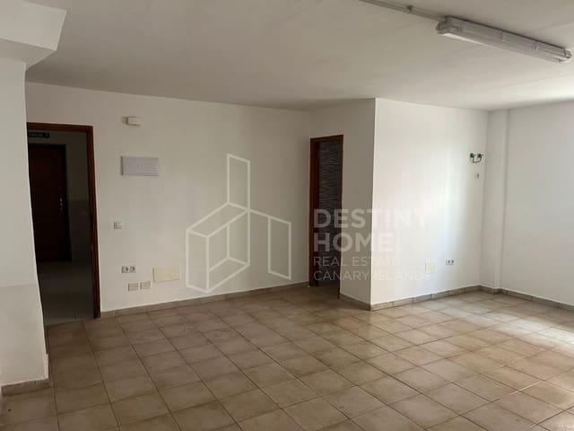 1 bedroom Commercial for sale in Corralejo, La Oliva - € 79,000 (Ref: 9059016)