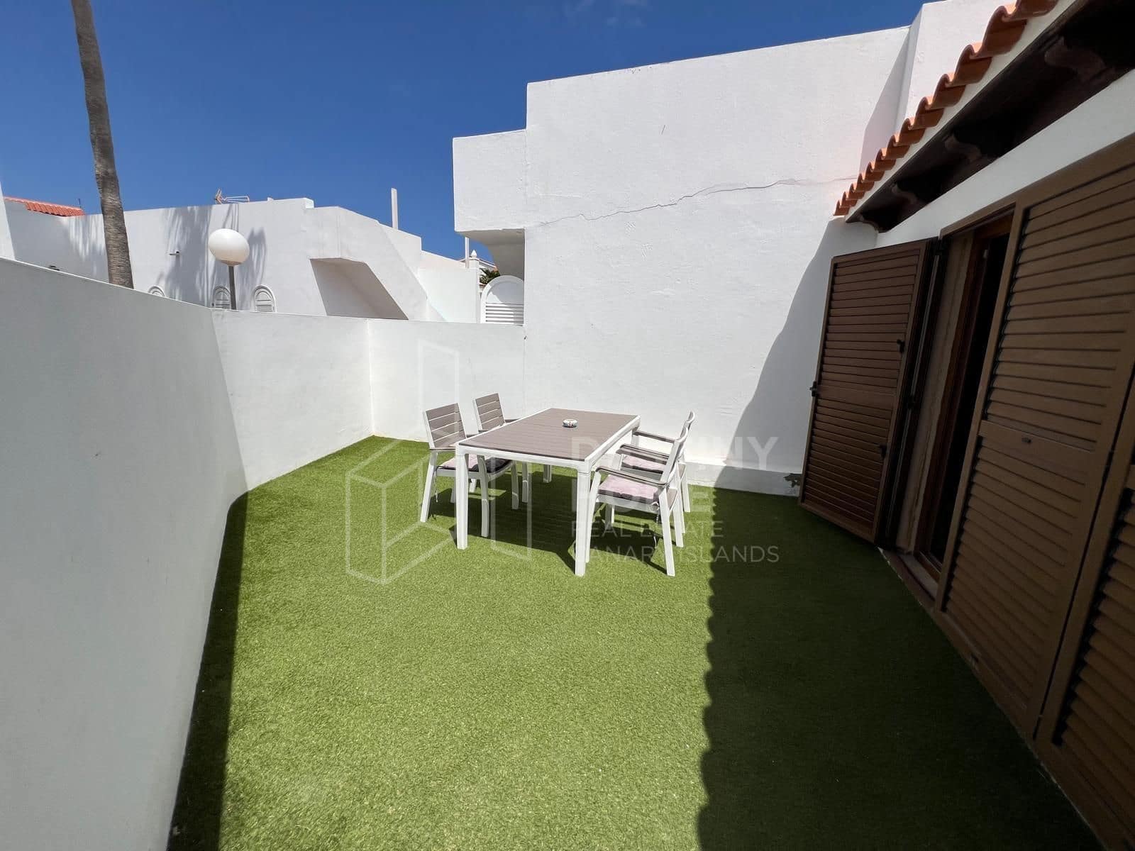 3 soveværelse Villa til salg i Corralejo med swimmingpool - € 790.000 (Ref: 9068653)