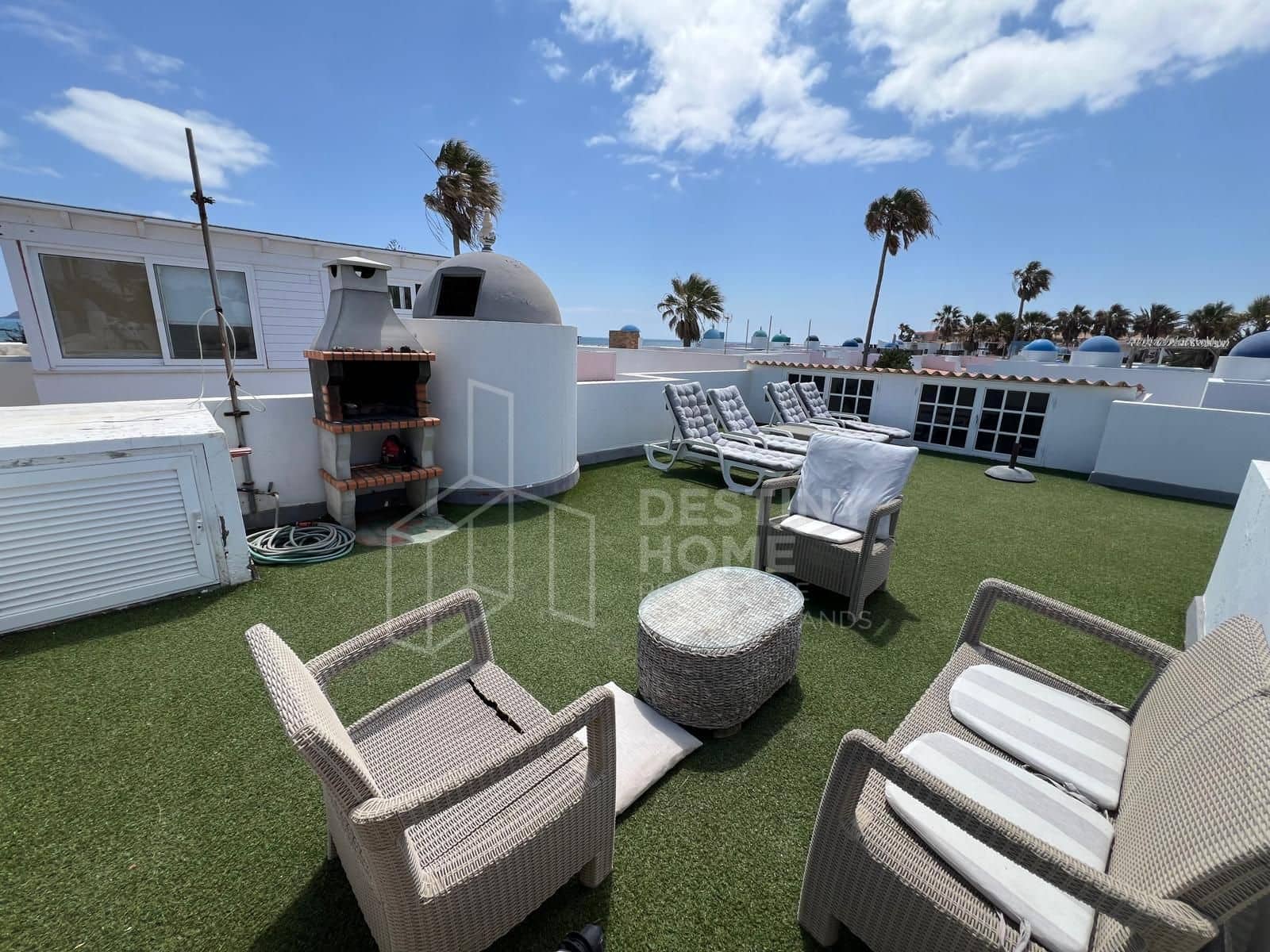 3 soveværelse Villa til salg i Corralejo med swimmingpool - € 790.000 (Ref: 9068653)