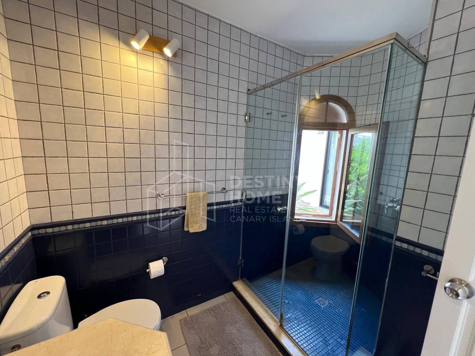 3 soveværelse Villa til salg i Corralejo med swimmingpool - € 790.000 (Ref: 9068653)