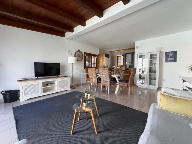 3 camera da letto Villa in vendita in Corralejo, La Oliva con piscina - 790.000 € (Rif: 9068653)