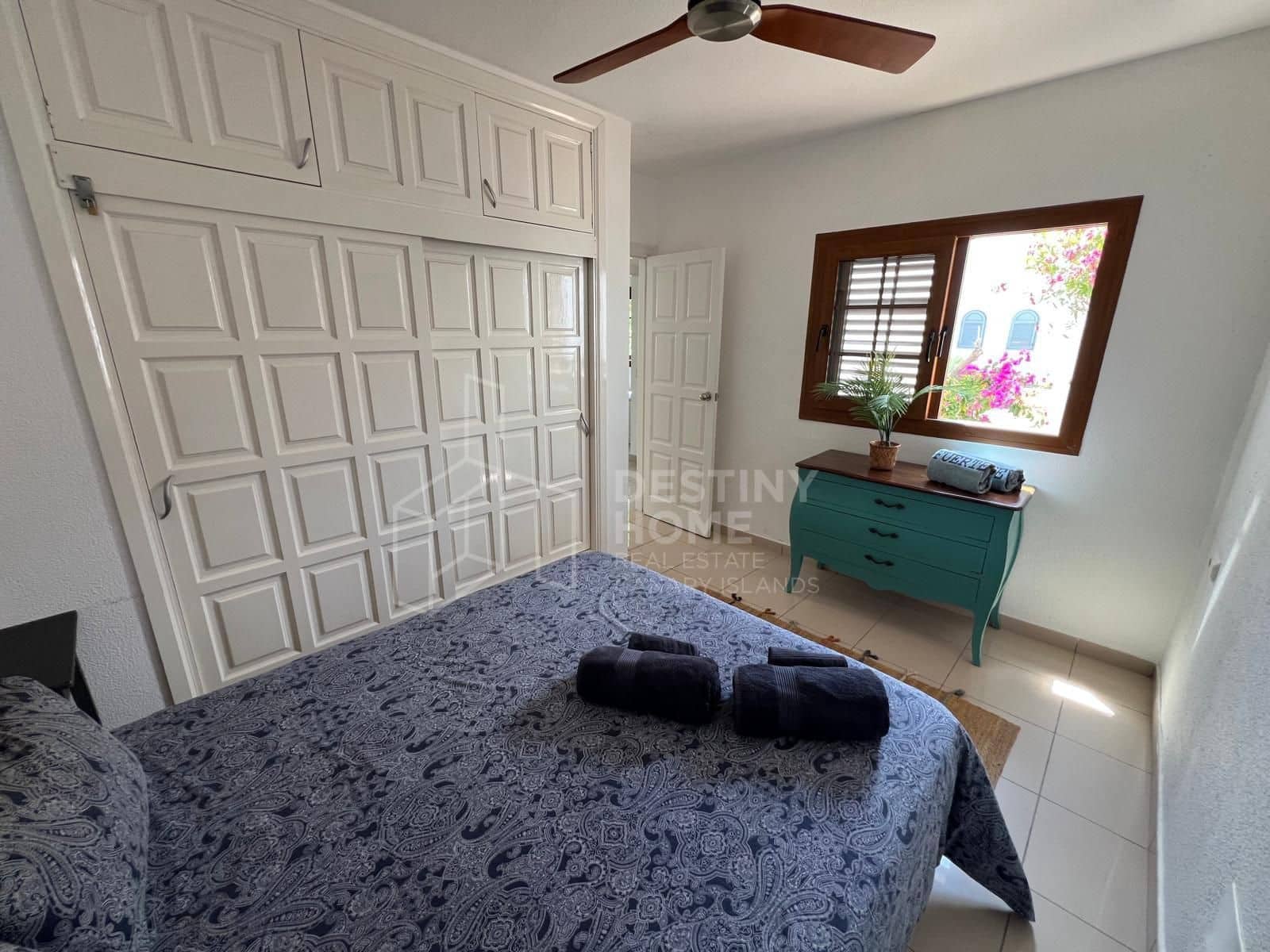 3 soveværelse Villa til salg i Corralejo med swimmingpool - € 790.000 (Ref: 9068653)