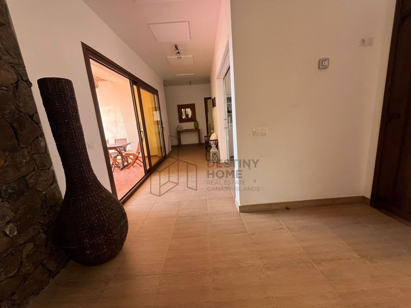 3 soverom Villa til salgs i Tarajalejo med svømmebasseng garasje - € 830 000 (Ref: 9074879)