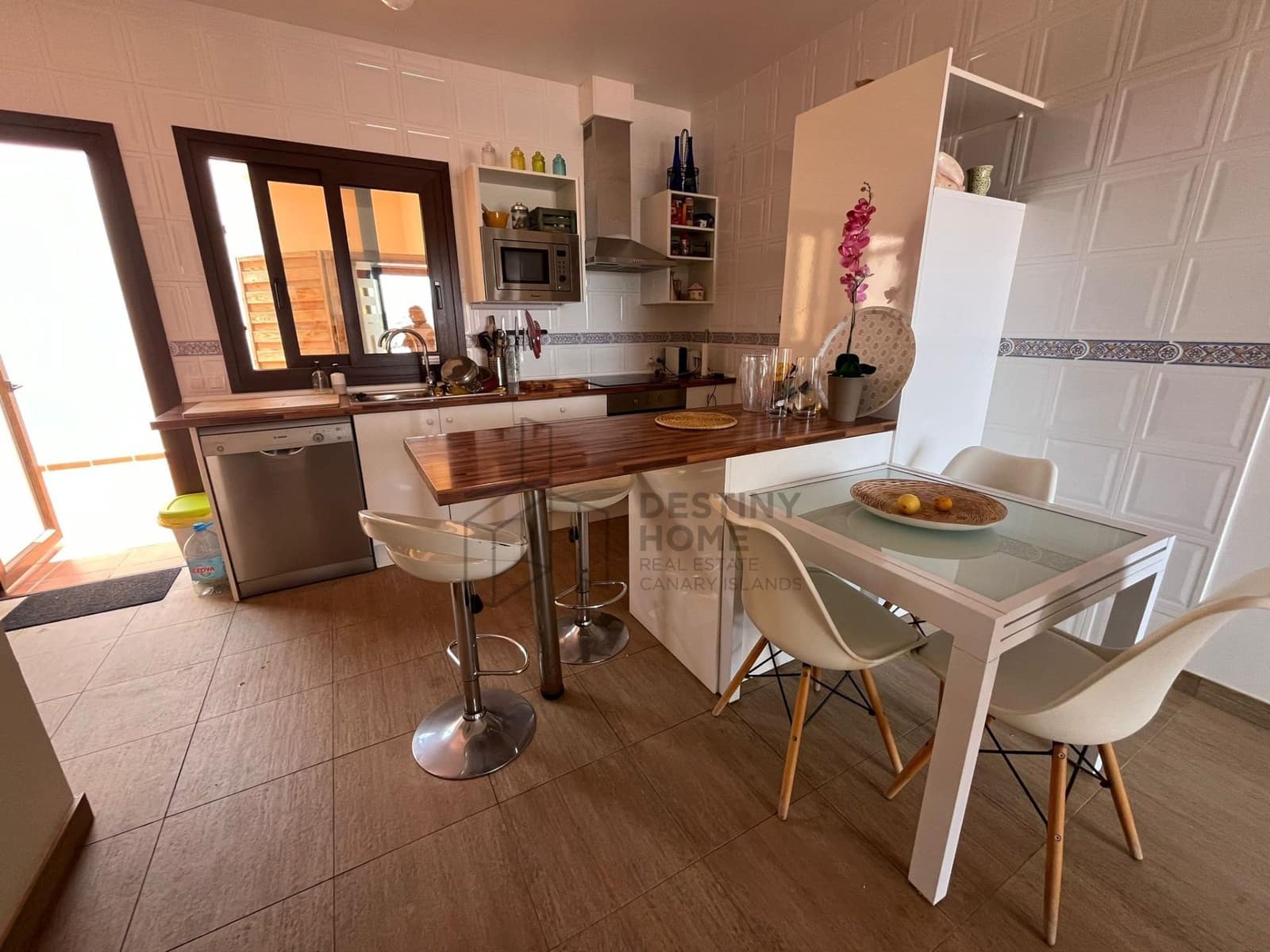 3 soverom Villa til salgs i Tarajalejo med svømmebasseng garasje - € 830 000 (Ref: 9074879)