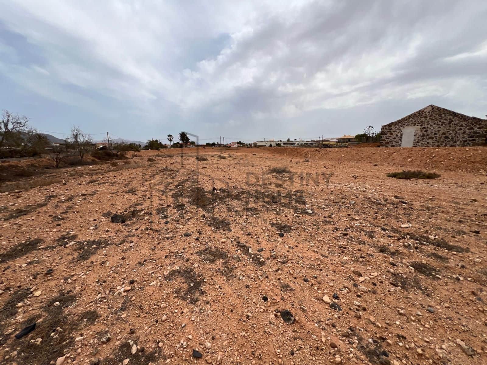 Undeveloped Land for sale in Triquivijate - € 105,000 (Ref: 9084966)