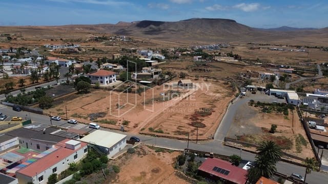 Landgrundstück zu verkaufen in Triquivijate, Antigua - 125.000 € (Ref: 9084966)