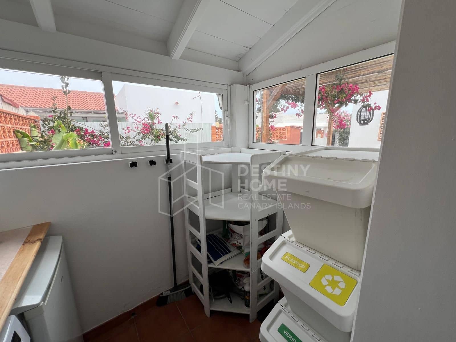 3 soveværelse Villa til salg i Corralejo - € 729.000 (Ref: 9098906)