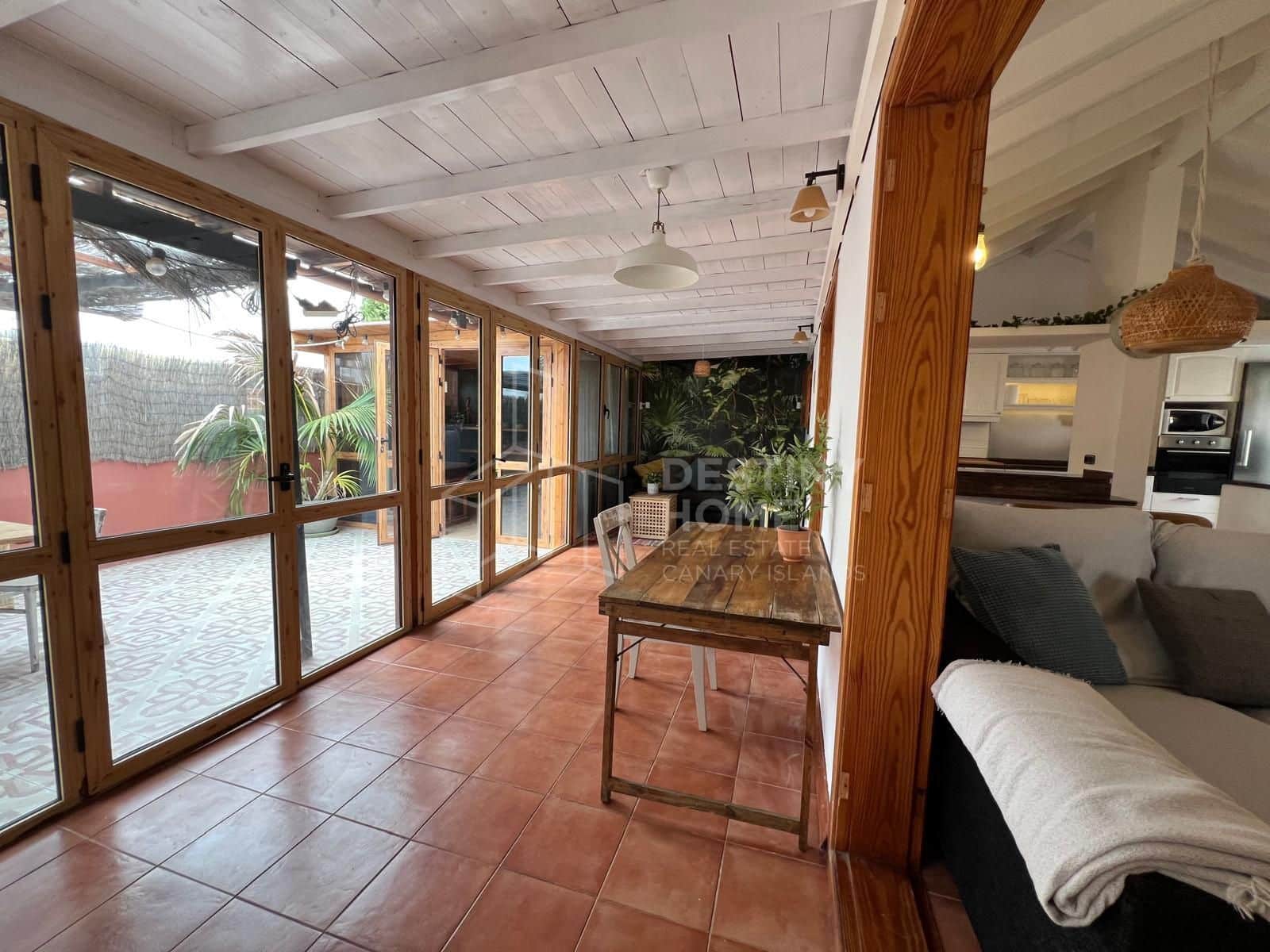 3 soveværelse Villa til salg i Corralejo - € 729.000 (Ref: 9098906)