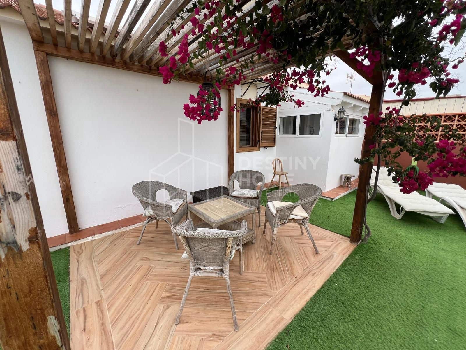 3 soveværelse Villa til salg i Corralejo - € 729.000 (Ref: 9098906)