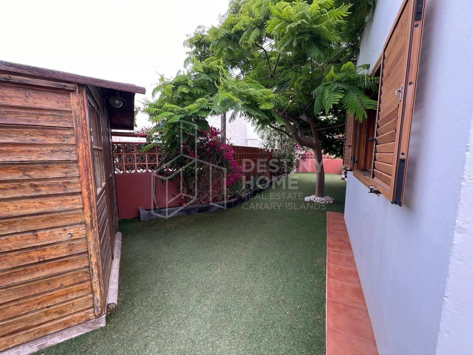 3 soveværelse Villa til salg i Corralejo - € 729.000 (Ref: 9098906)