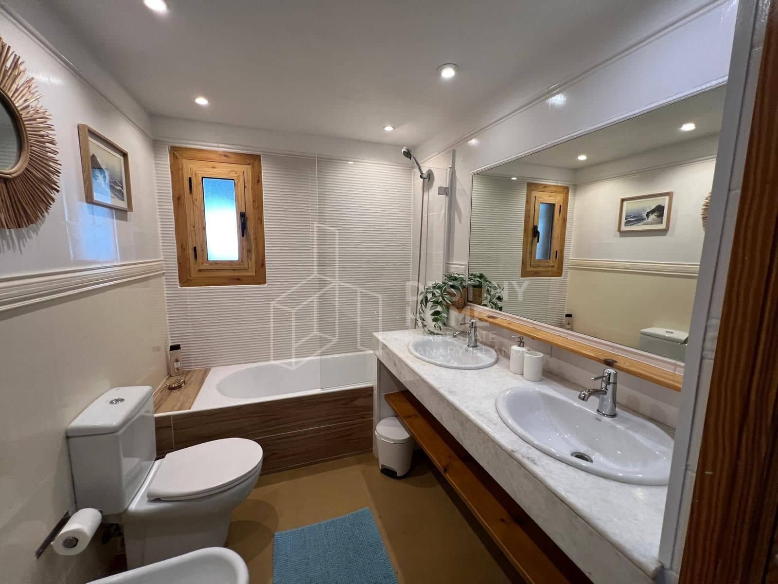 3 soveværelse Villa til salg i Corralejo - € 729.000 (Ref: 9098906)