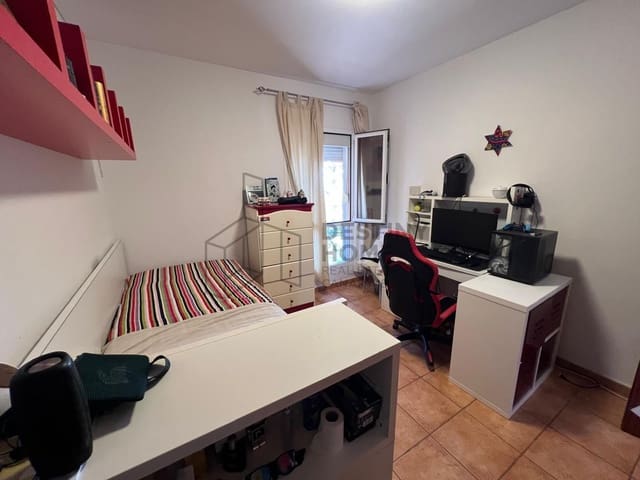 3 quarto Moradia Geminada para venda em Corralejo, La Oliva - 315 000 € (Ref: 9124668)
