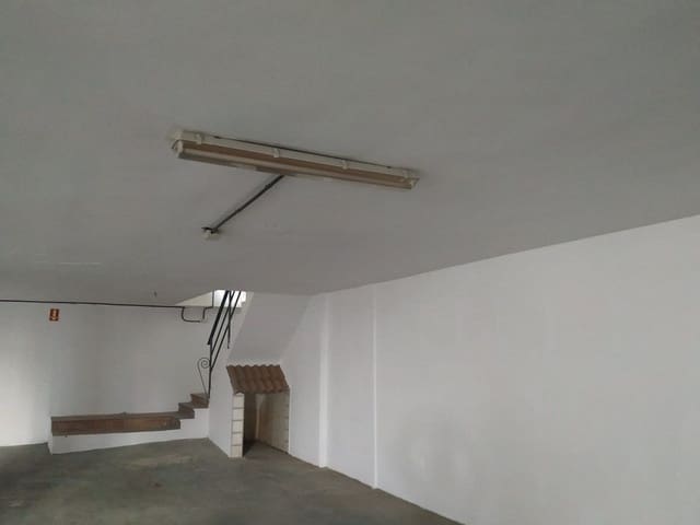 Commercieel te koop in Puerto del Rosario - € 134.000 (Ref: 9133982)