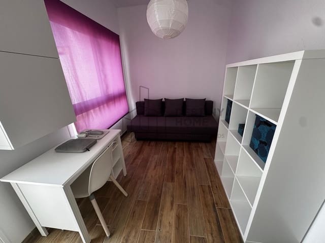 2 bedroom Townhouse for sale in Gran Tarajal, Tuineje - € 215,000 (Ref: 9136927)