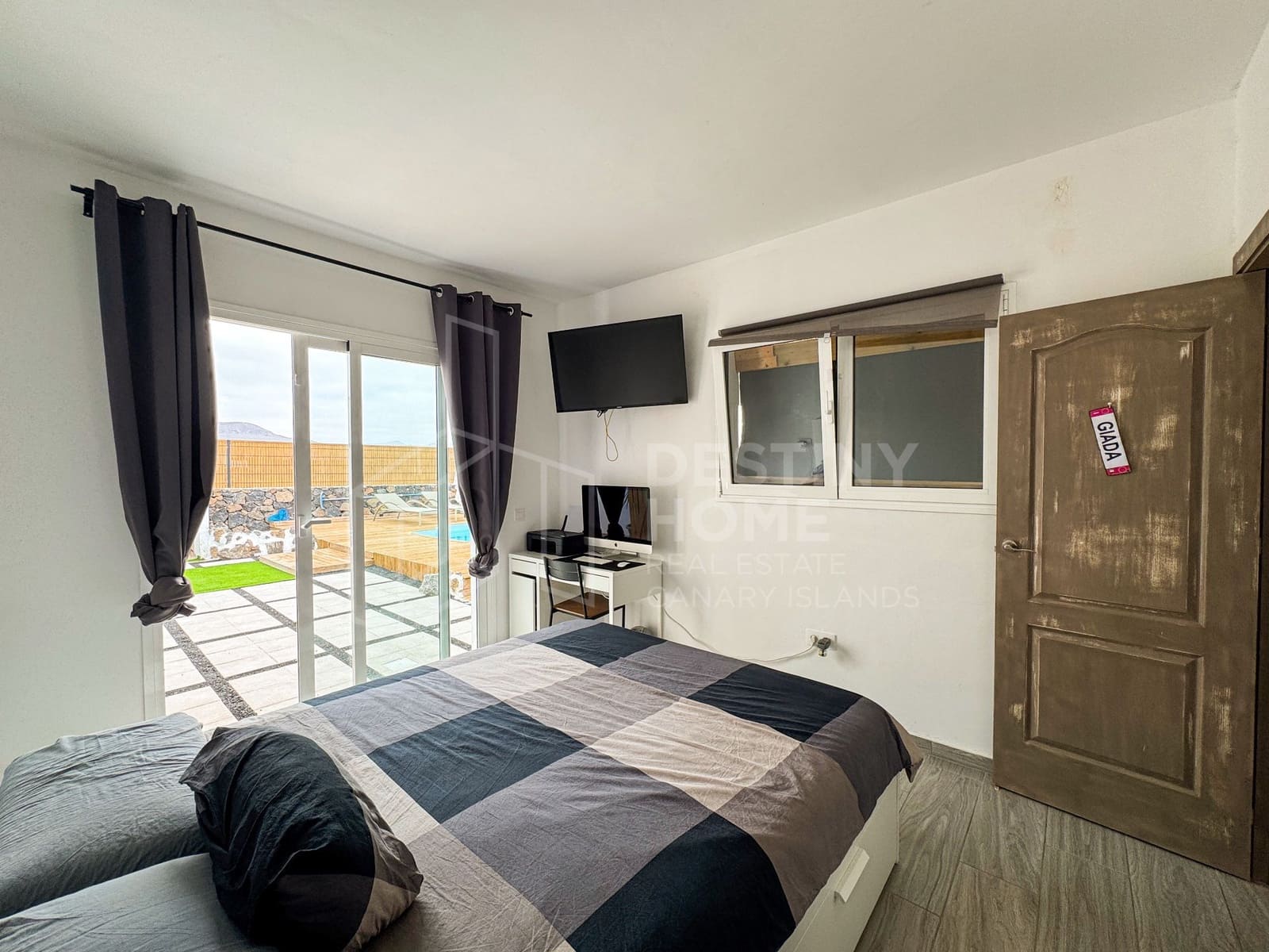 3 soveværelse Villa til salg i Lajares med swimmingpool garage - € 1.350.000 (Ref: 9148963)