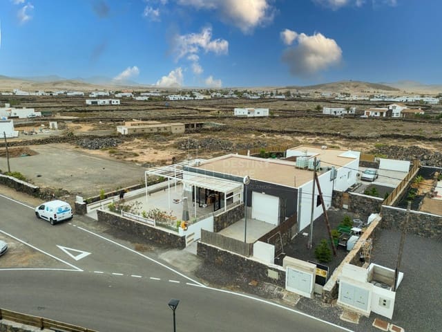 3 camera da letto Villa in vendita in Lajares, La Oliva con piscina garage - 1.350.000 € (Rif: 9148963)