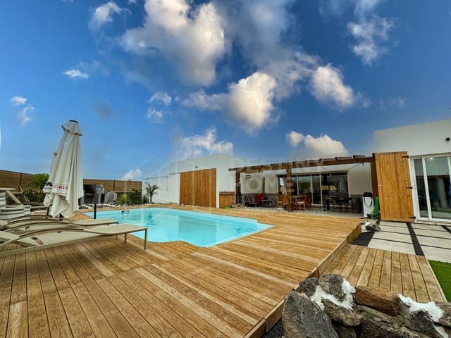 3 camera da letto Villa in vendita in Lajares, La Oliva con piscina garage - 1.350.000 € (Rif: 9148963)