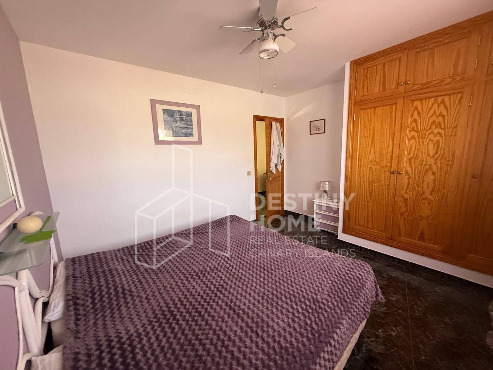 3 soveværelse Villa til salg i La Oliva med swimmingpool garage - € 440.000 (Ref: 9162071)