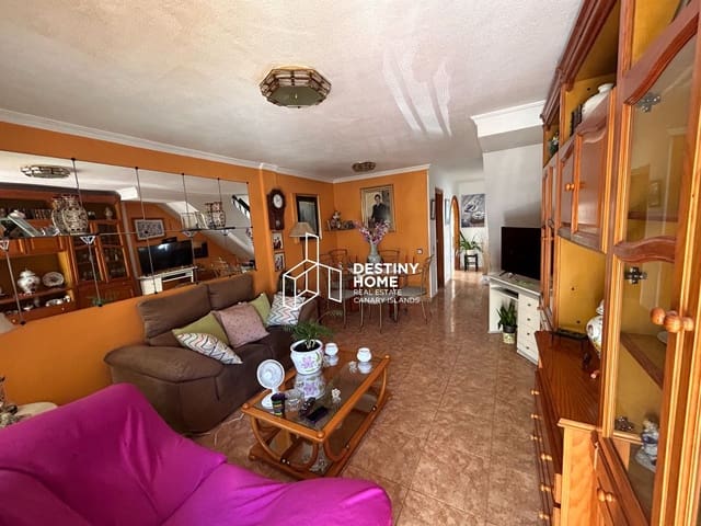 3 soveværelse Byhus til salg i Corralejo, La Oliva - € 275.000 (Ref: 9165539)