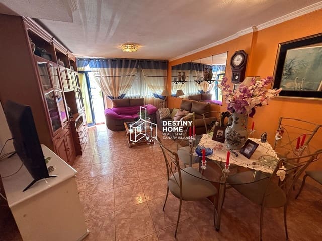 3 soveværelse Byhus til salg i Corralejo, La Oliva - € 275.000 (Ref: 9165539)