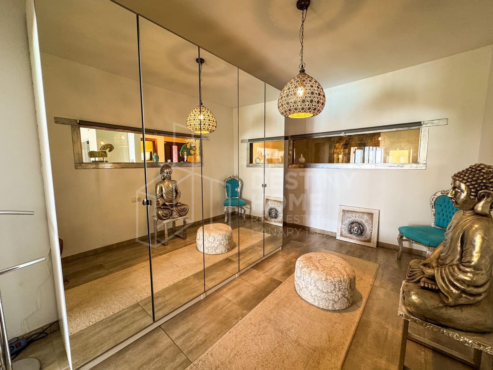 5 soverom Villa til salgs i Tarajalejo med svømmebasseng garasje - € 969 000 (Ref: 9190880)