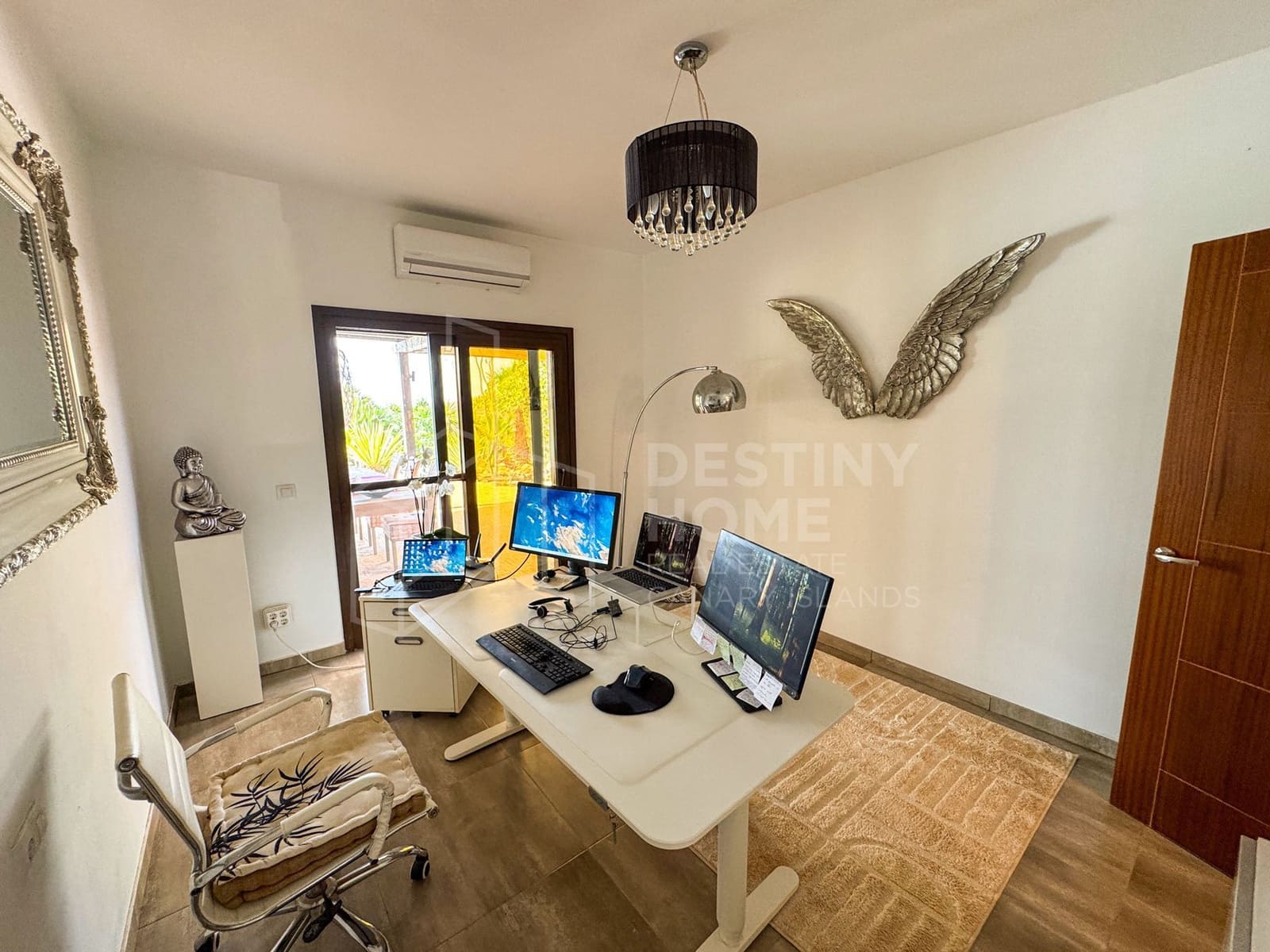 5 soverom Villa til salgs i Tarajalejo med svømmebasseng garasje - € 969 000 (Ref: 9190880)