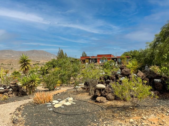 5 soveværelse Villa til salg i Tarajalejo, Tuineje med swimmingpool garage - € 969.000 (Ref: 9190880)