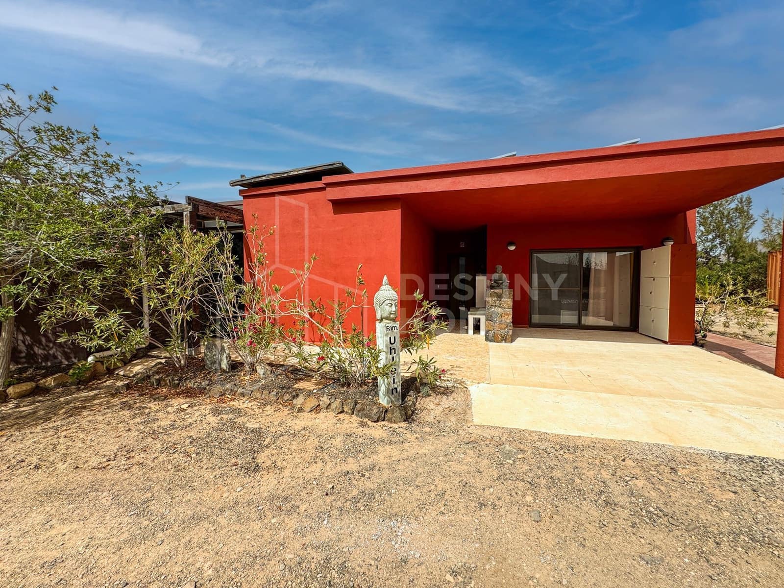 5 soverom Villa til salgs i Tarajalejo med svømmebasseng garasje - € 969 000 (Ref: 9190880)