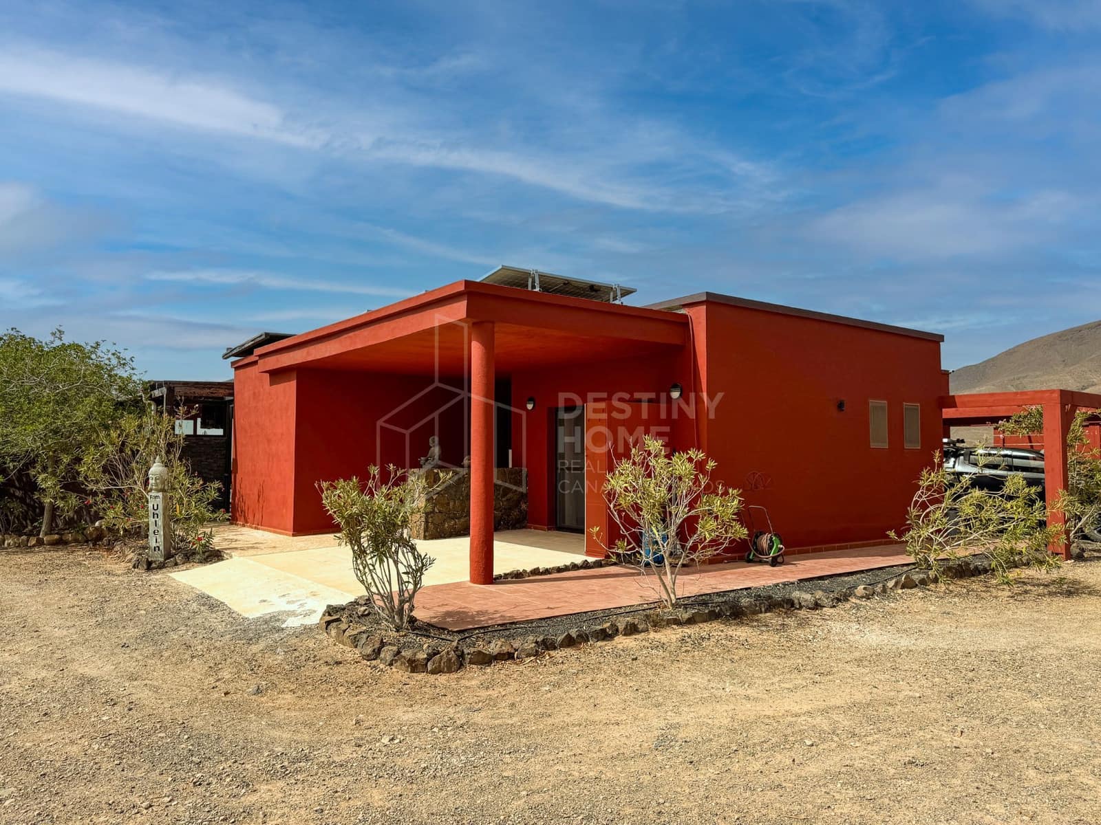 5 soverom Villa til salgs i Tarajalejo med svømmebasseng garasje - € 969 000 (Ref: 9190880)