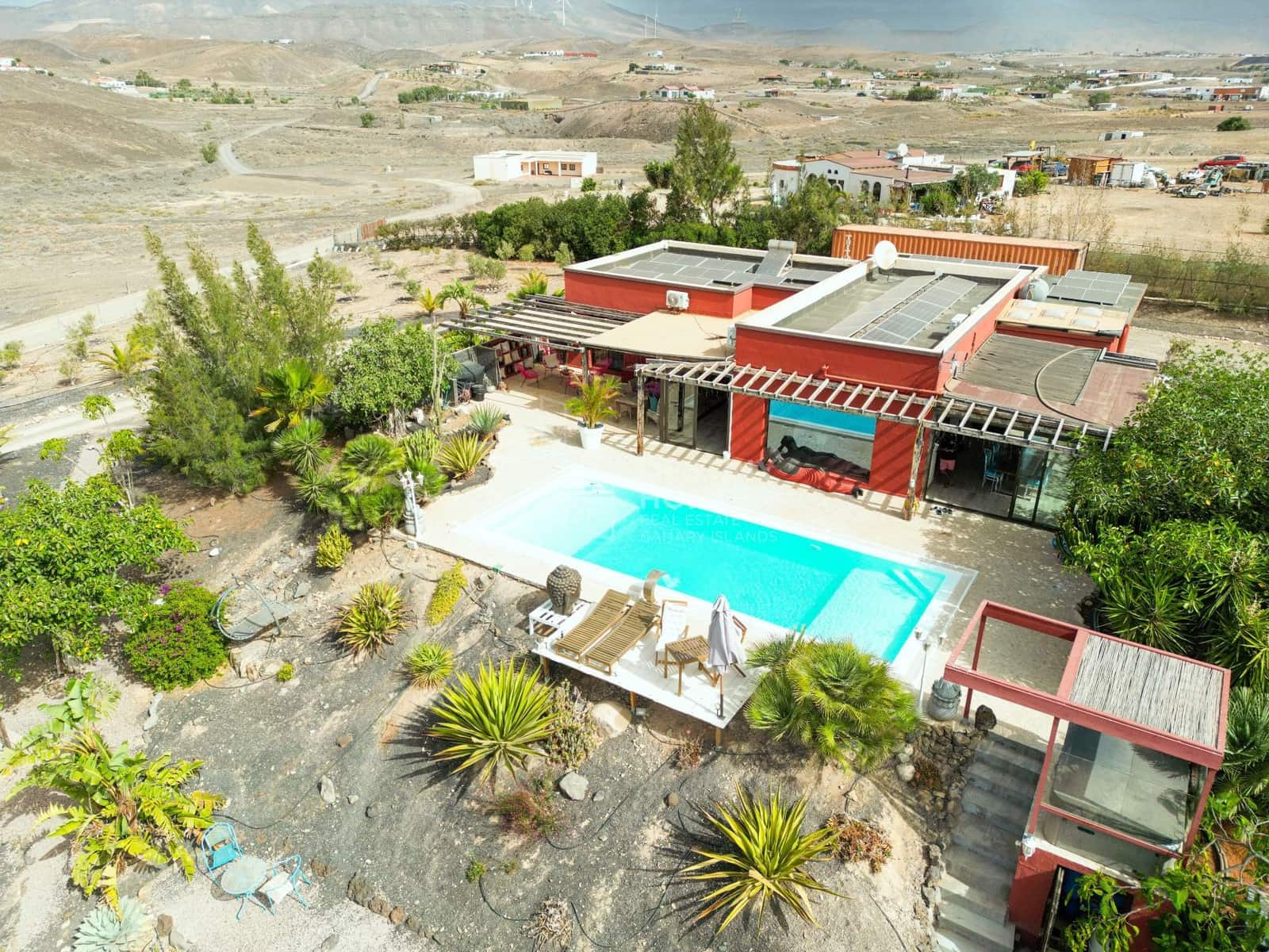 5 soverom Villa til salgs i Tarajalejo med svømmebasseng garasje - € 969 000 (Ref: 9190880)