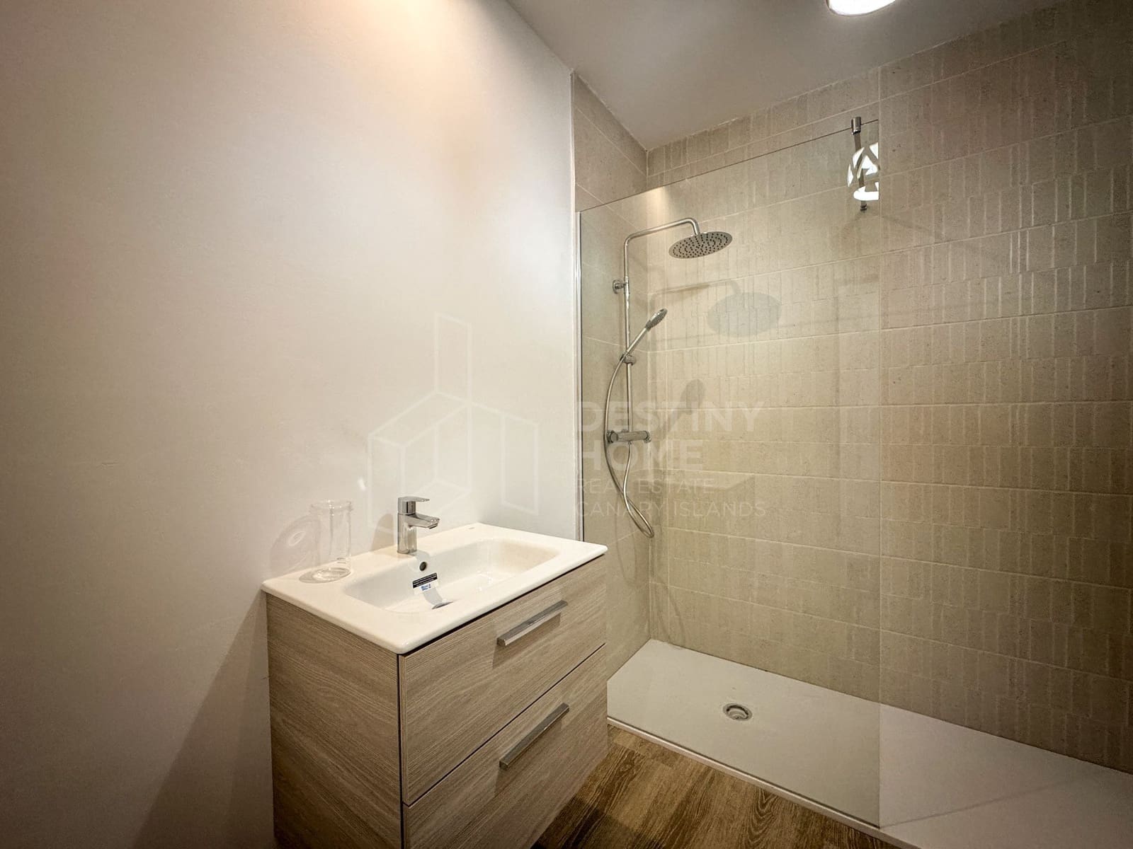 3 soverom Leilighet til salgs i Caleta de Fuste med svømmebasseng garasje - € 315 000 (Ref: 9192093)