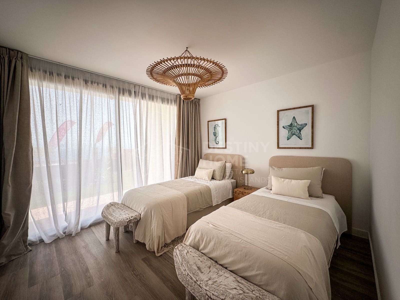 3 soverom Leilighet til salgs i Caleta de Fuste med svømmebasseng garasje - € 315 000 (Ref: 9192093)