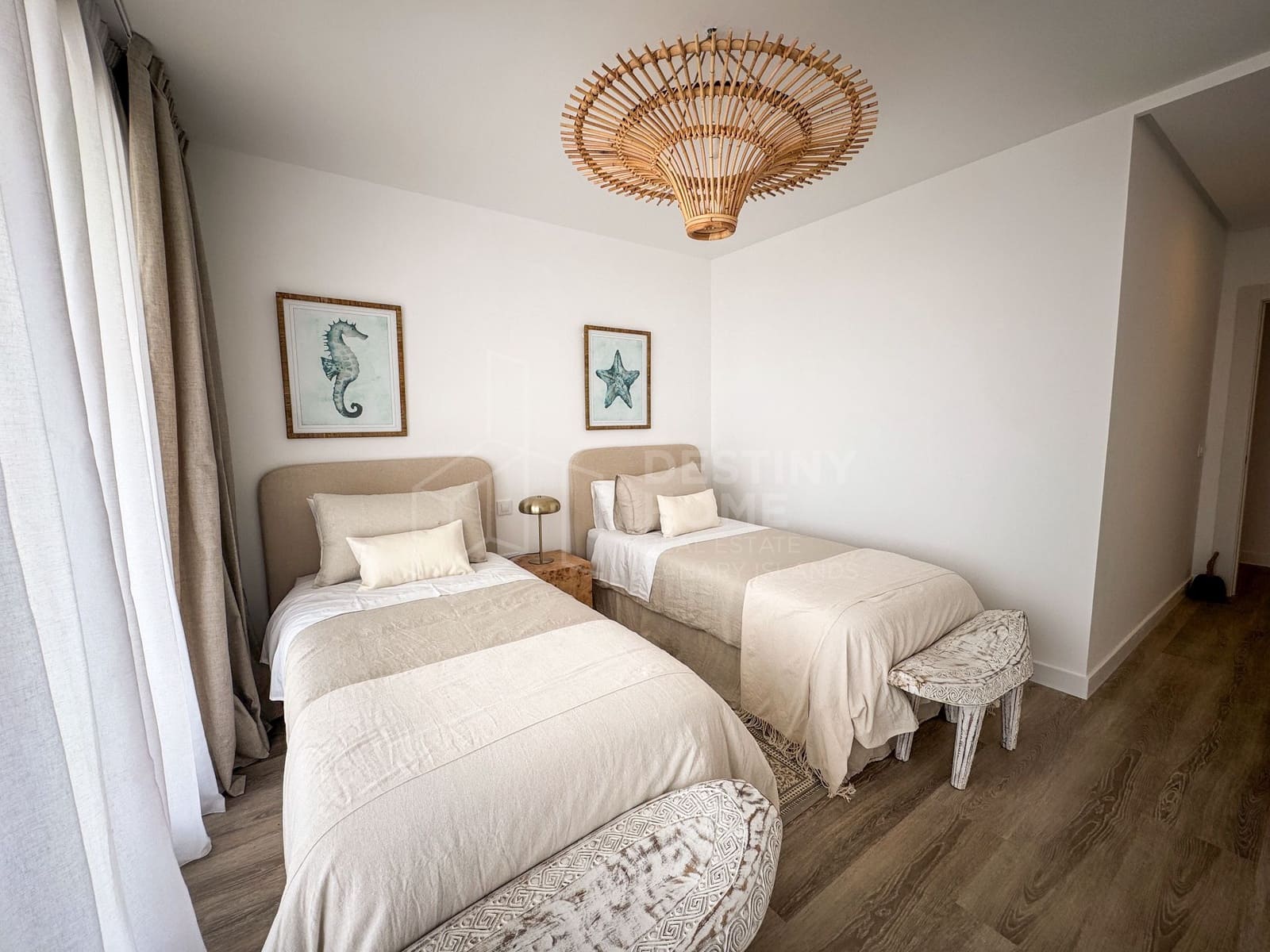 3 soverom Leilighet til salgs i Caleta de Fuste med svømmebasseng garasje - € 315 000 (Ref: 9192093)