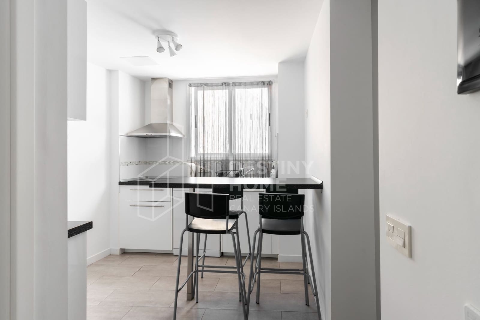 1 slaapkamer Appartement te koop in Corralejo met zwembad - € 179.000 (Ref: 9204274)