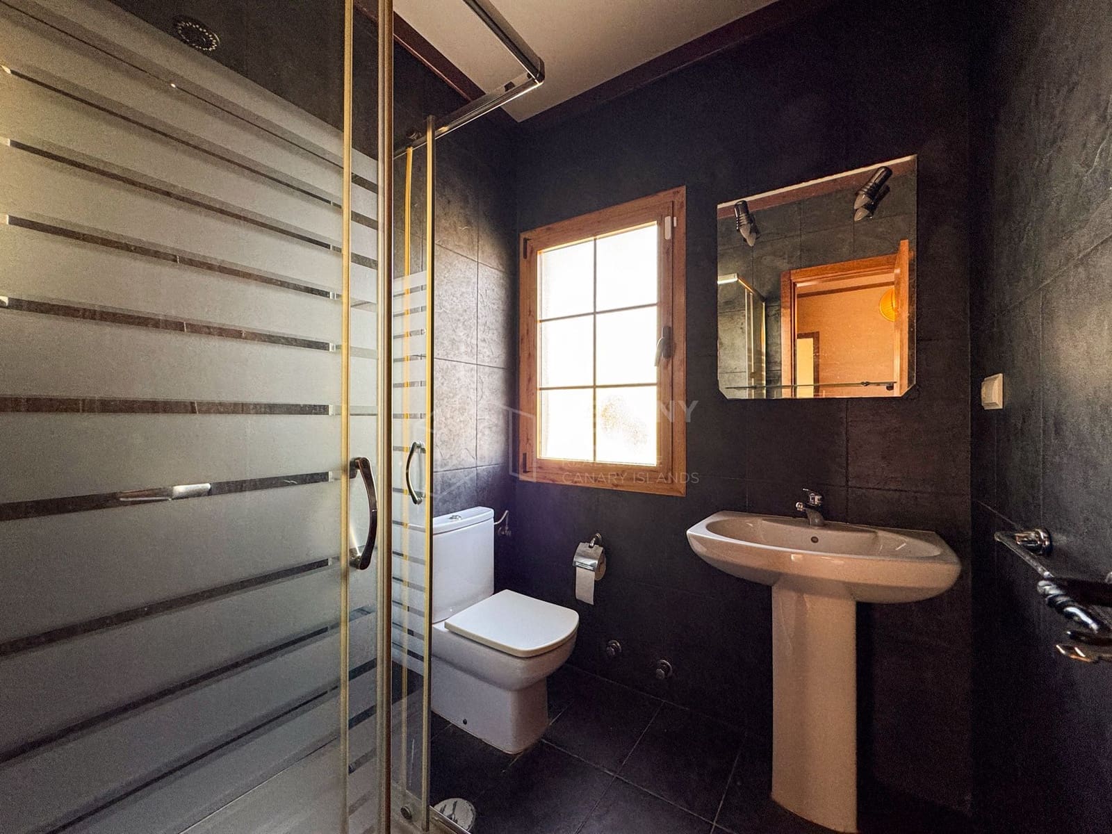 3 sovrum Villa till salu i Tuineje med garage - 390 000 € (Ref: 9219742)