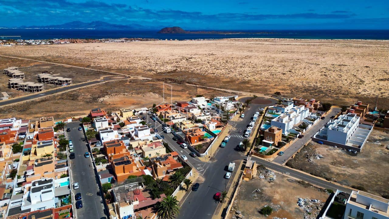 4 camera da letto Villa in vendita in Corralejo con piscina garage - 590.000 € (Rif: 9226264)