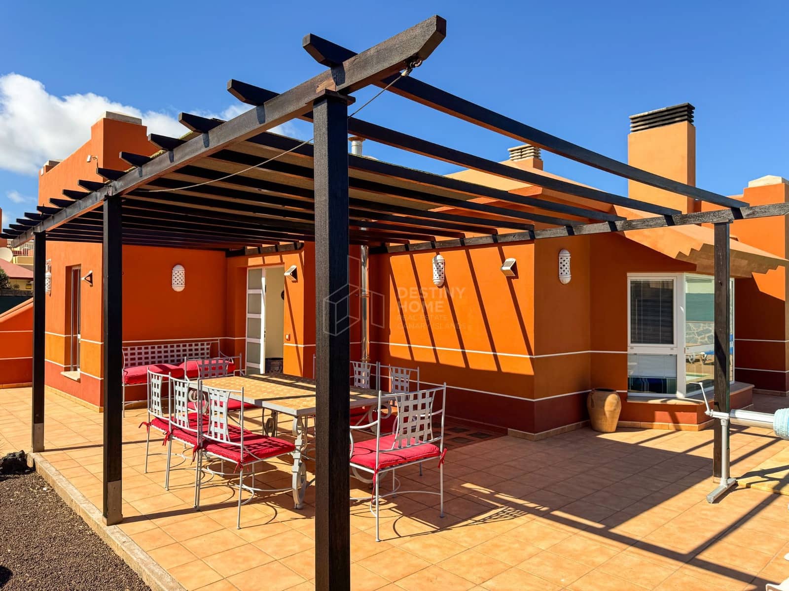 4 camera da letto Villa in vendita in Corralejo con piscina garage - 590.000 € (Rif: 9226264)