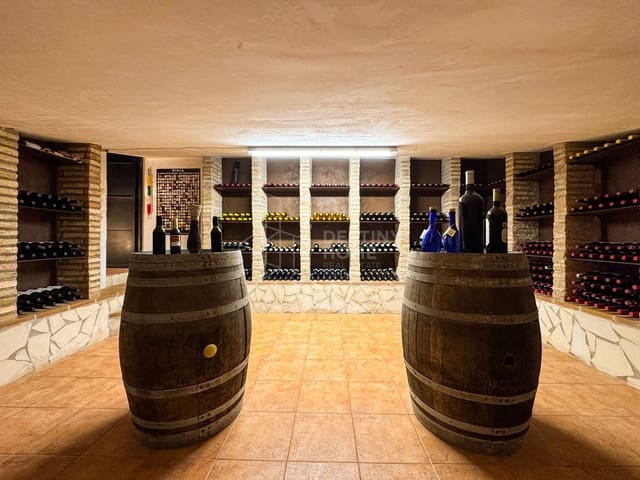 4 chambre Villa/Maison à vendre à Corralejo, La Oliva avec piscine garage - 590 000 € (Ref: 9226264)