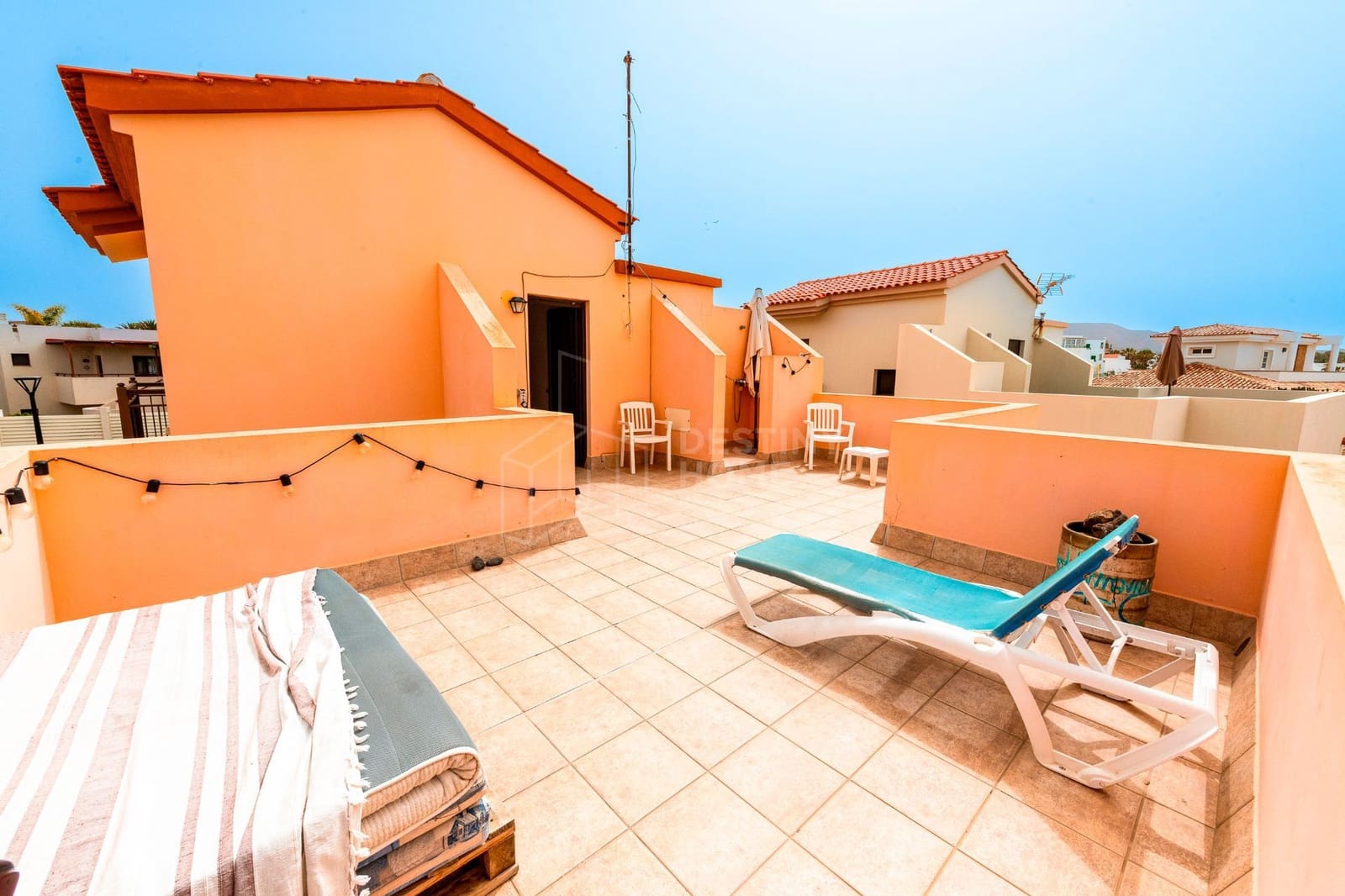 5 soveværelse Villa til salg i Corralejo med swimmingpool garage - € 980.000 (Ref: 9228300)