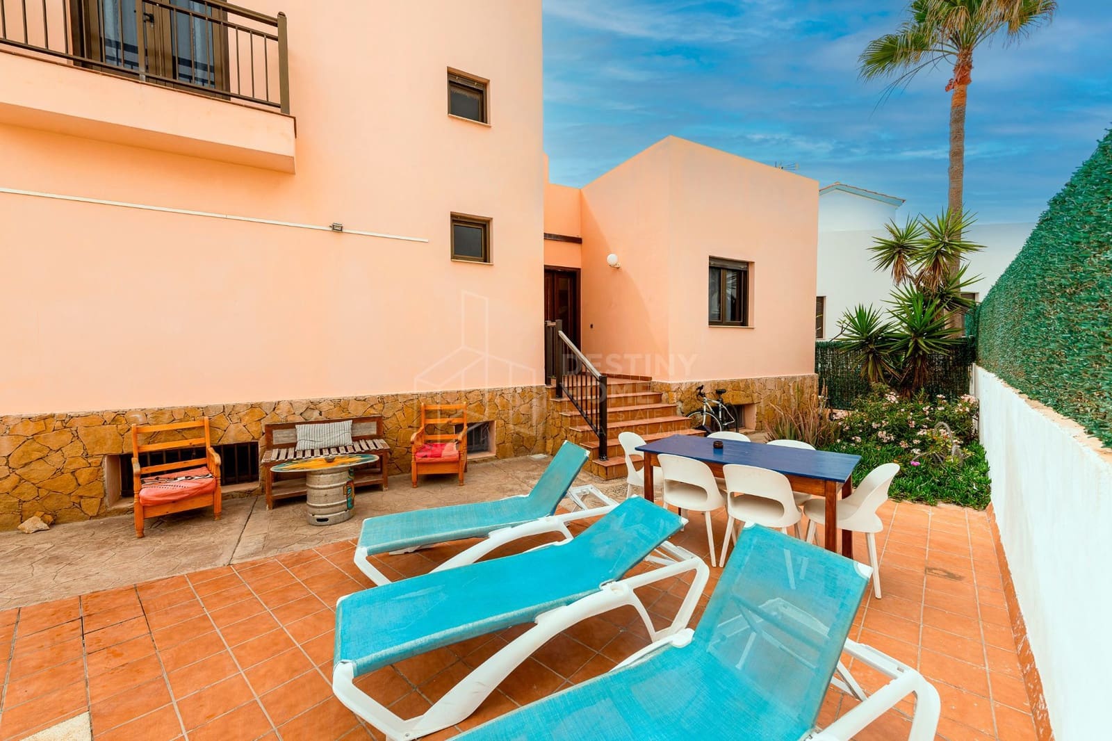 5 soveværelse Villa til salg i Corralejo med swimmingpool garage - € 980.000 (Ref: 9228300)