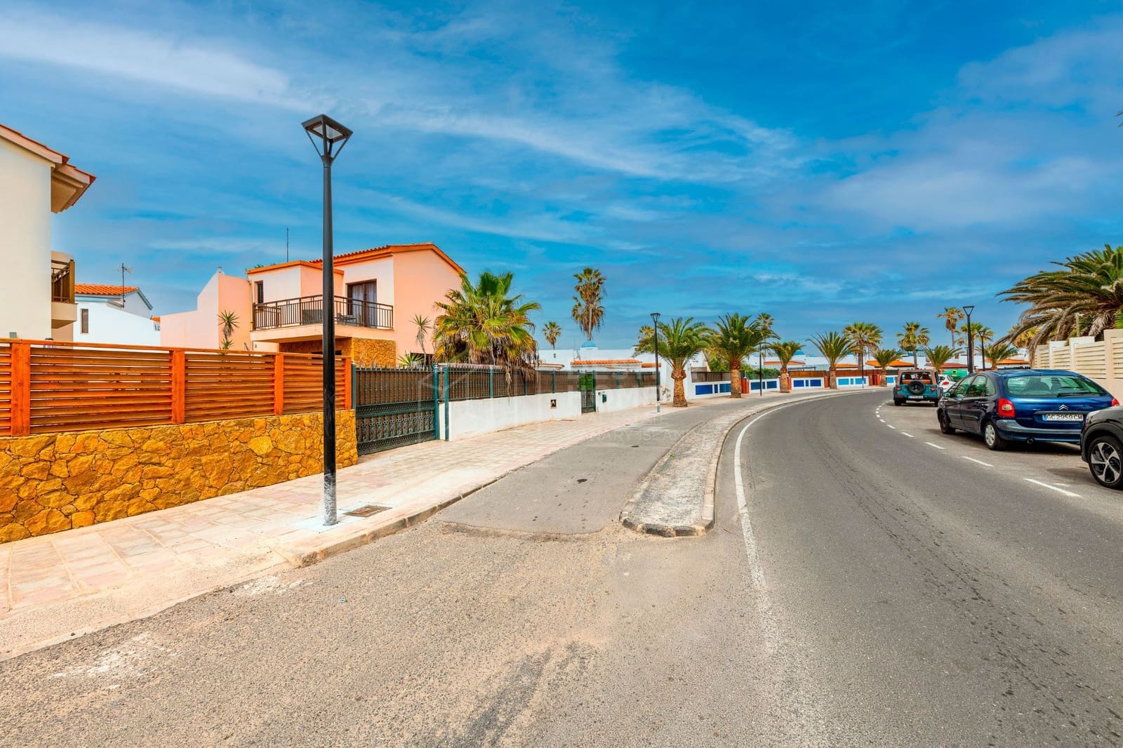 5 soveværelse Villa til salg i Corralejo med swimmingpool garage - € 980.000 (Ref: 9228300)
