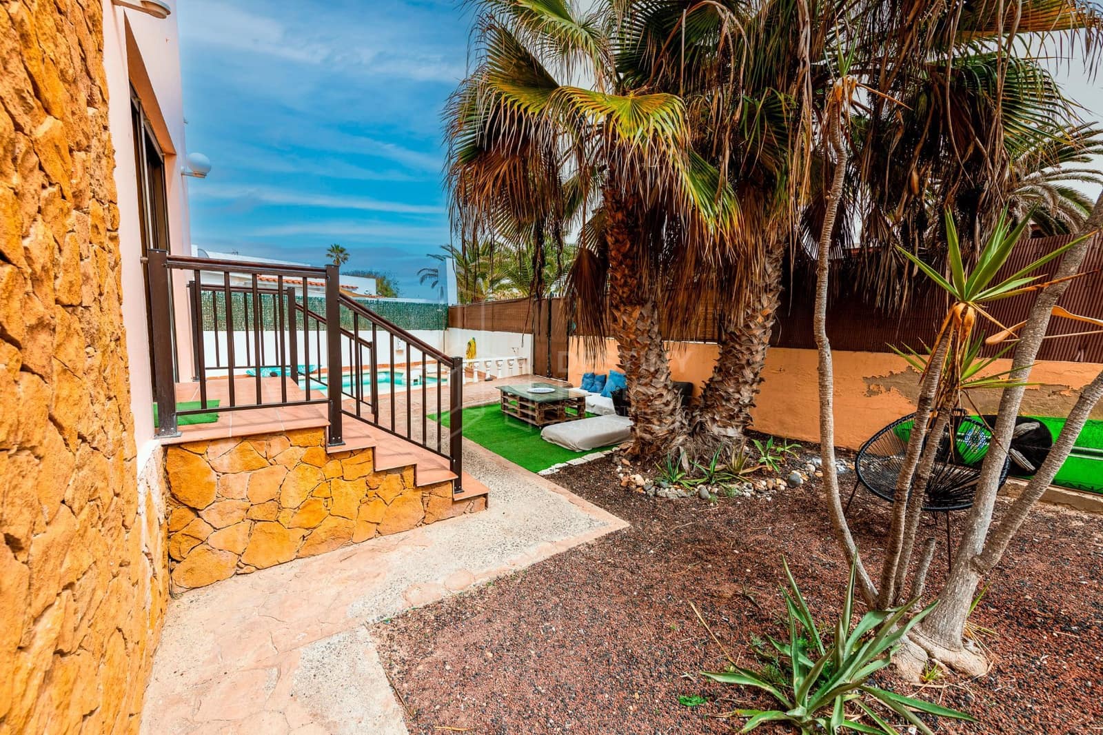 5 soveværelse Villa til salg i Corralejo med swimmingpool garage - € 980.000 (Ref: 9228300)