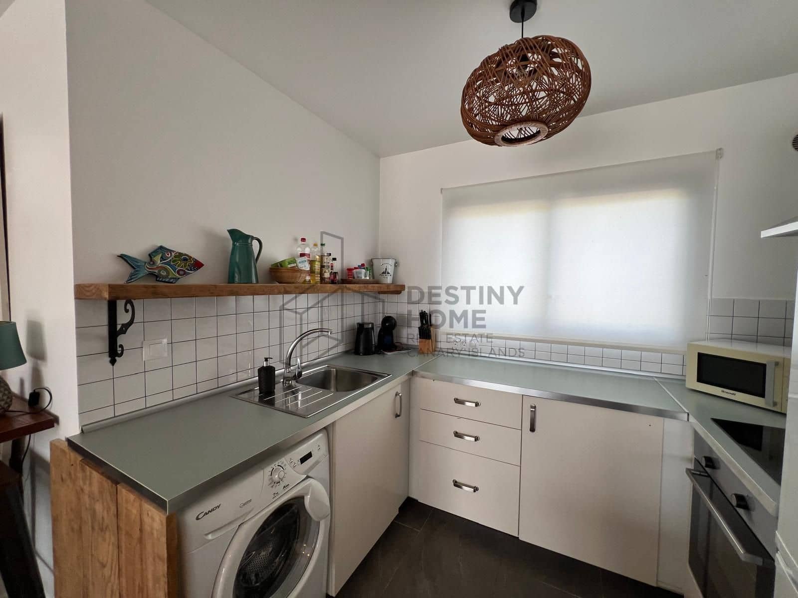 2 soveværelse Semi-Rækkehus til salg i Corralejo med swimmingpool - € 565.000 (Ref: 9228301)