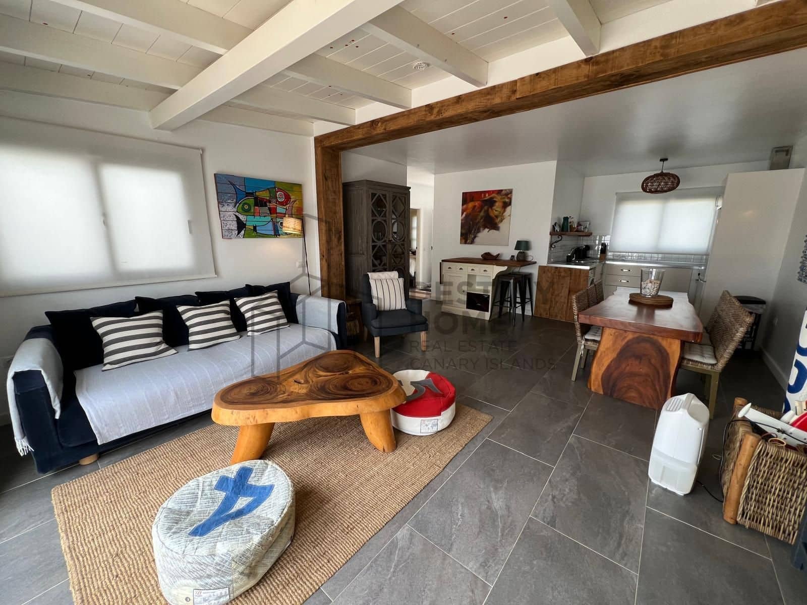 2 soveværelse Semi-Rækkehus til salg i Corralejo med swimmingpool - € 565.000 (Ref: 9228301)