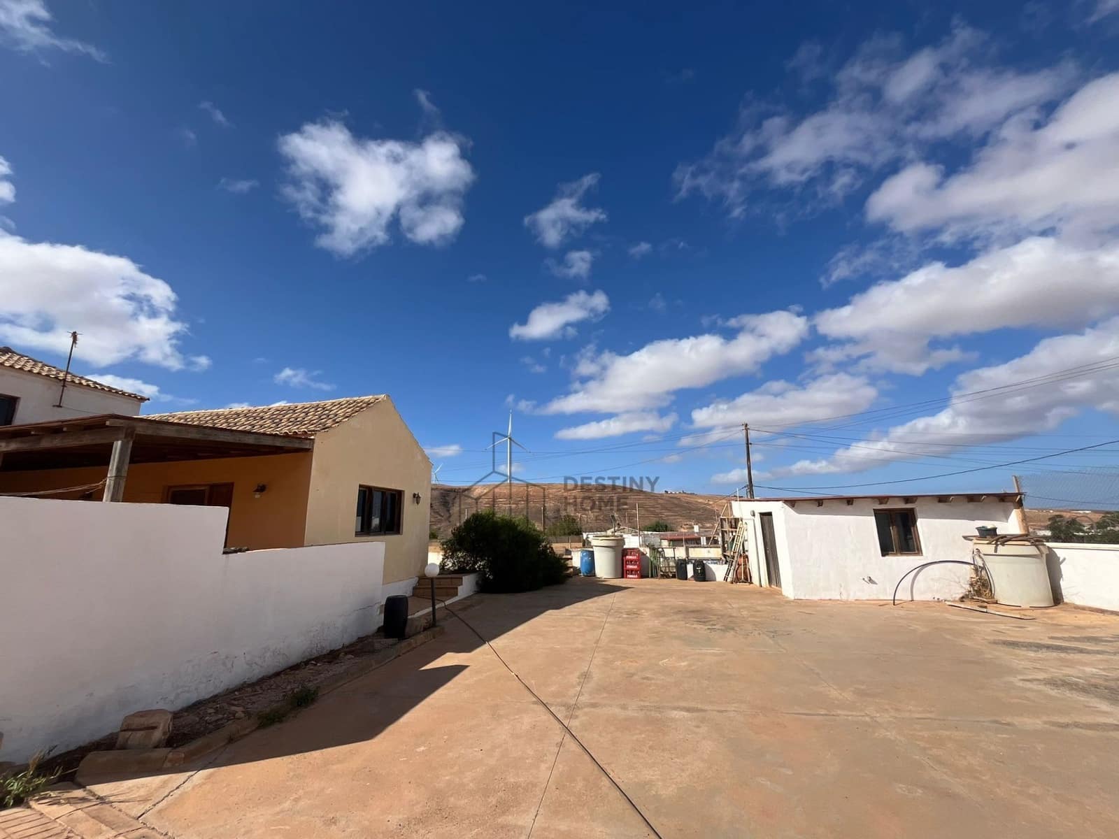 5 Zimmer Villa zu verkaufen in Los Estancos mit Pool - 320.000 € (Ref: 9236055)