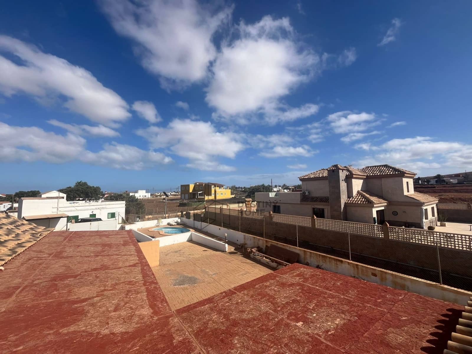 5 Zimmer Villa zu verkaufen in Los Estancos mit Pool - 320.000 € (Ref: 9236055)