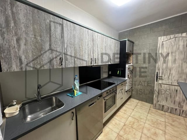 3 quarto Moradia Geminada para venda em Corralejo, La Oliva com garagem - 550 000 € (Ref: 9256805)
