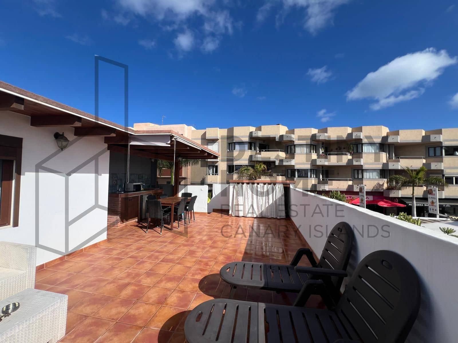 3 sovrum Semi-fristående Villa till salu i Corralejo med garage - 550 000 € (Ref: 9256805)