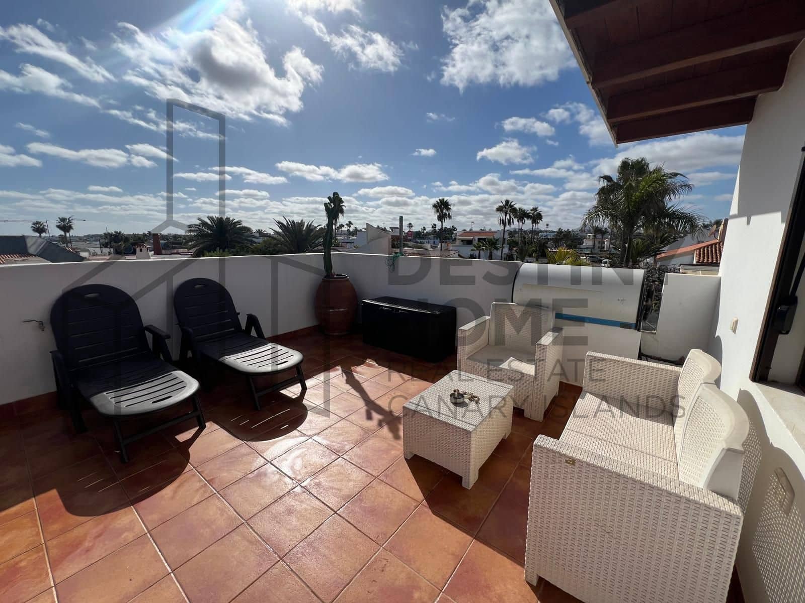 3 sovrum Semi-fristående Villa till salu i Corralejo med garage - 550 000 € (Ref: 9256805)